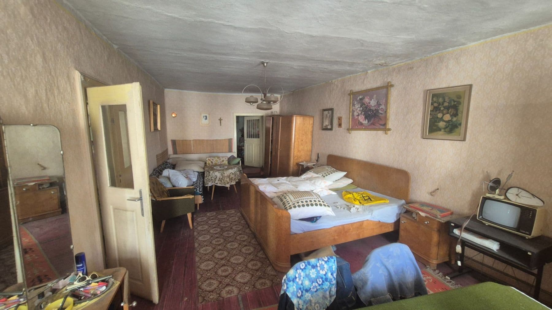 Prodej domu 200 m², pozemek 200 m², Radní, Netolice, Jihočeský kraj Prodej domu 200 m², pozemek 200 m², Radní, Netolice, Jihočeský kraj