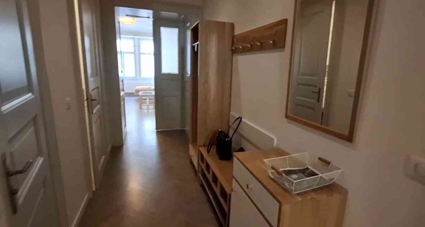 Pronájem bytu 2+kk 84 m², Valentinská, Praha, Praha Pronájem bytu 2+kk 84 m², Valentinská, Praha, Praha