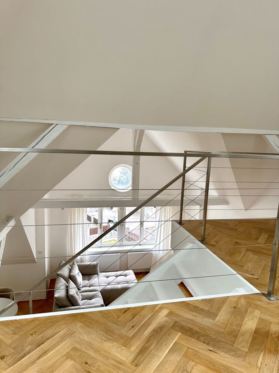 Pronájem bytu 3+1 144 m², Benešovská, Praha, Praha Pronájem bytu 3+1 144 m², Benešovská, Praha, Praha