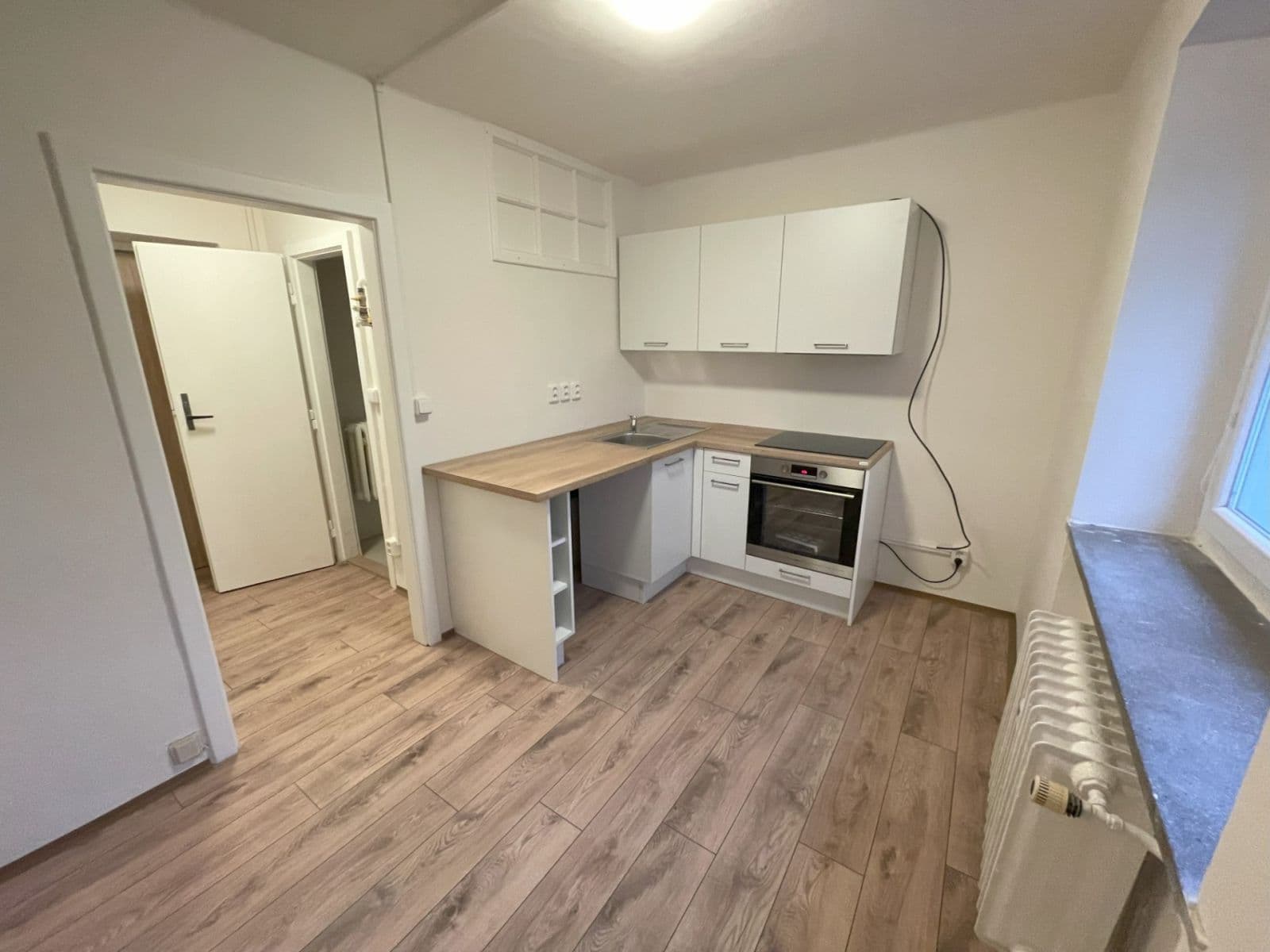 Prodej bytu 1+1 30 m², Kyjevská, Plzeň, Plzeňský kraj Prodej bytu 1+1 30 m², Kyjevská, Plzeň, Plzeňský kraj