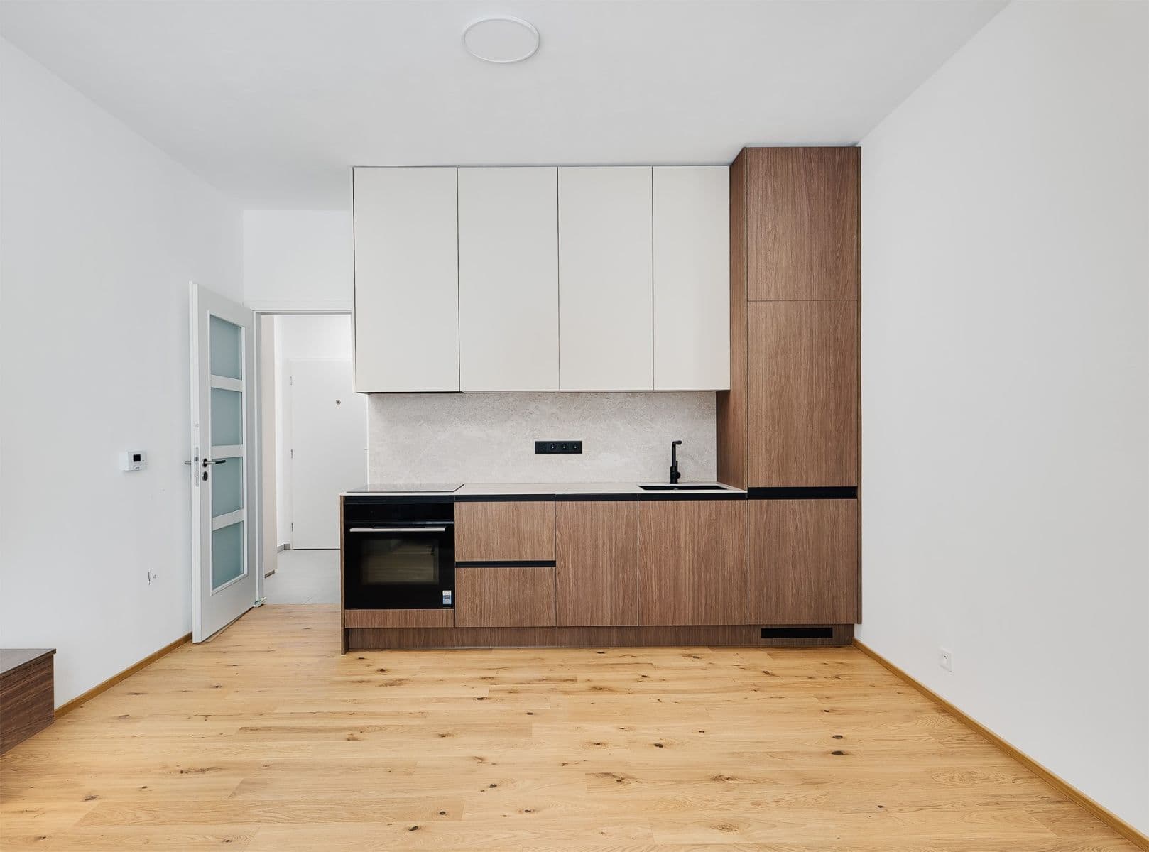 Pronájem bytu 1+kk 30 m², Pod Drinopolem, Praha, Praha Pronájem bytu 1+kk 30 m², Pod Drinopolem, Praha, Praha