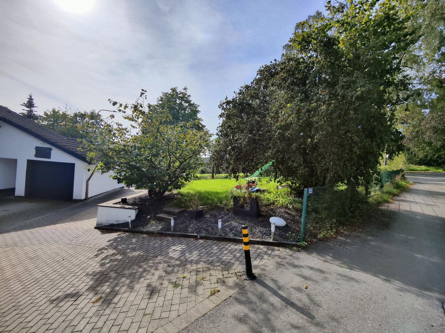 Prodej domu 328 m², pozemek 1.054 m², Remscheid, Severní Porýní-Vestfálsko Prodej domu 328 m², pozemek 1.054 m², Remscheid, Severní Porýní-Vestfálsko