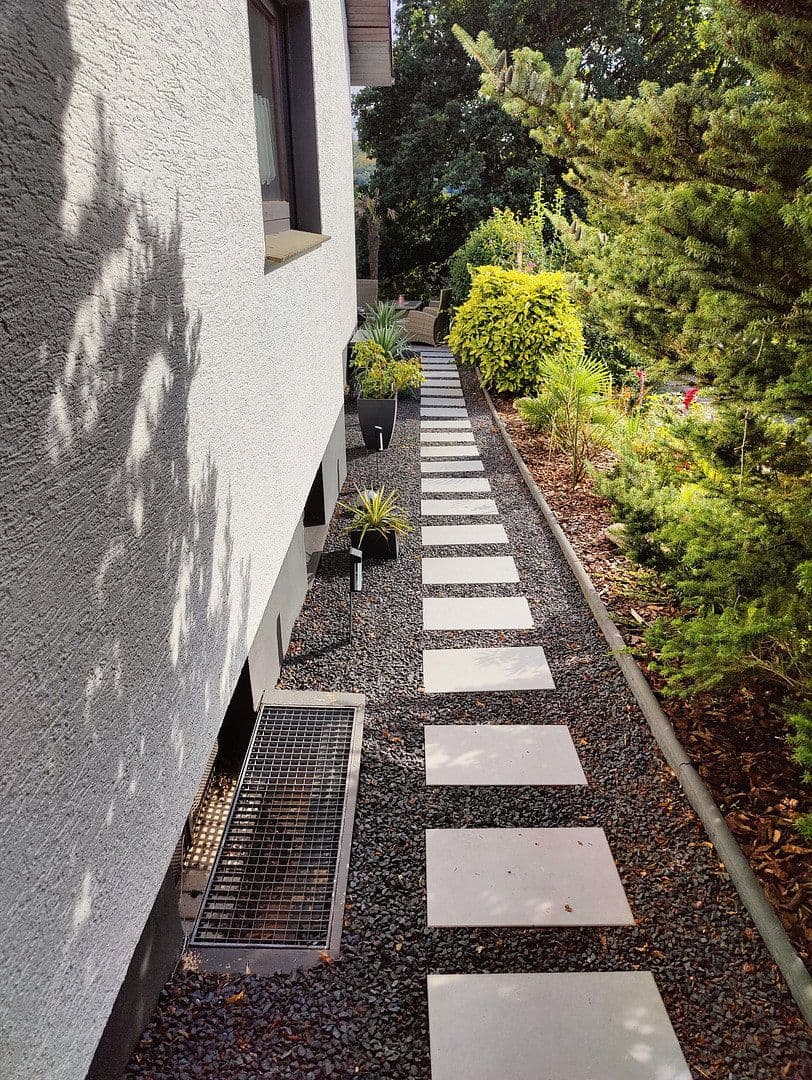 Prodej domu 328 m², pozemek 1.054 m², Remscheid, Severní Porýní-Vestfálsko Prodej domu 328 m², pozemek 1.054 m², Remscheid, Severní Porýní-Vestfálsko