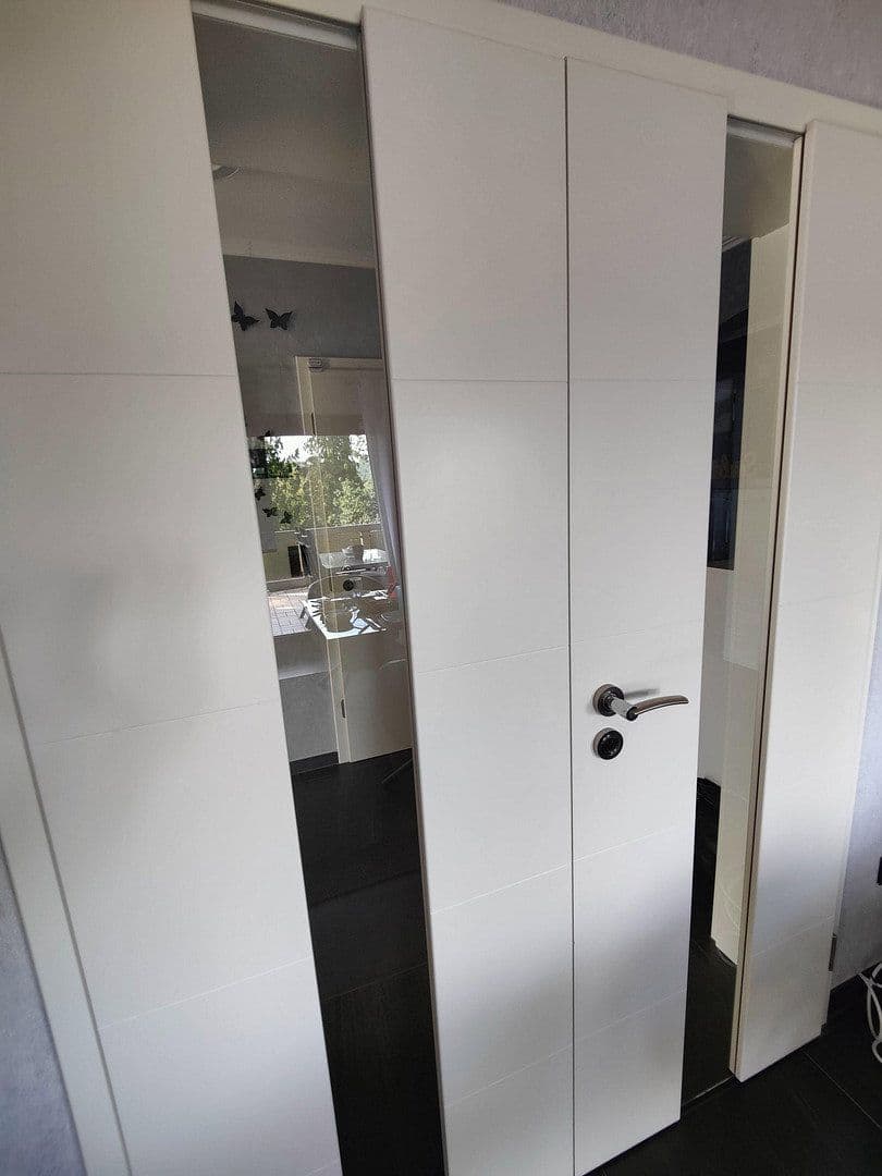 Prodej domu 328 m², pozemek 1.054 m², Remscheid, Severní Porýní-Vestfálsko Prodej domu 328 m², pozemek 1.054 m², Remscheid, Severní Porýní-Vestfálsko