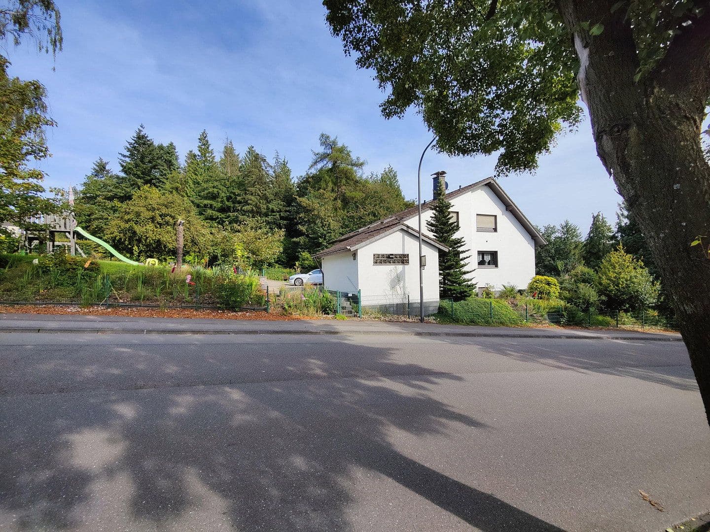 Prodej domu 328 m², pozemek 1.054 m², Remscheid, Severní Porýní-Vestfálsko Prodej domu 328 m², pozemek 1.054 m², Remscheid, Severní Porýní-Vestfálsko