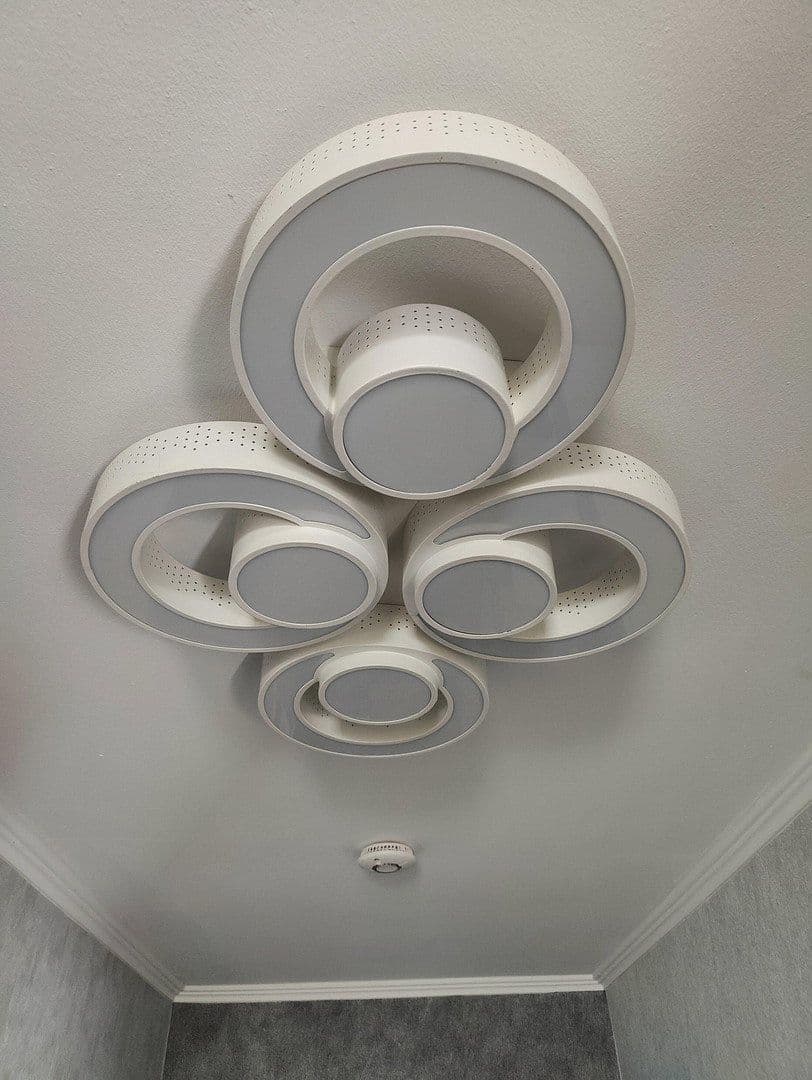 Prodej domu 328 m², pozemek 1.054 m², Remscheid, Severní Porýní-Vestfálsko Prodej domu 328 m², pozemek 1.054 m², Remscheid, Severní Porýní-Vestfálsko