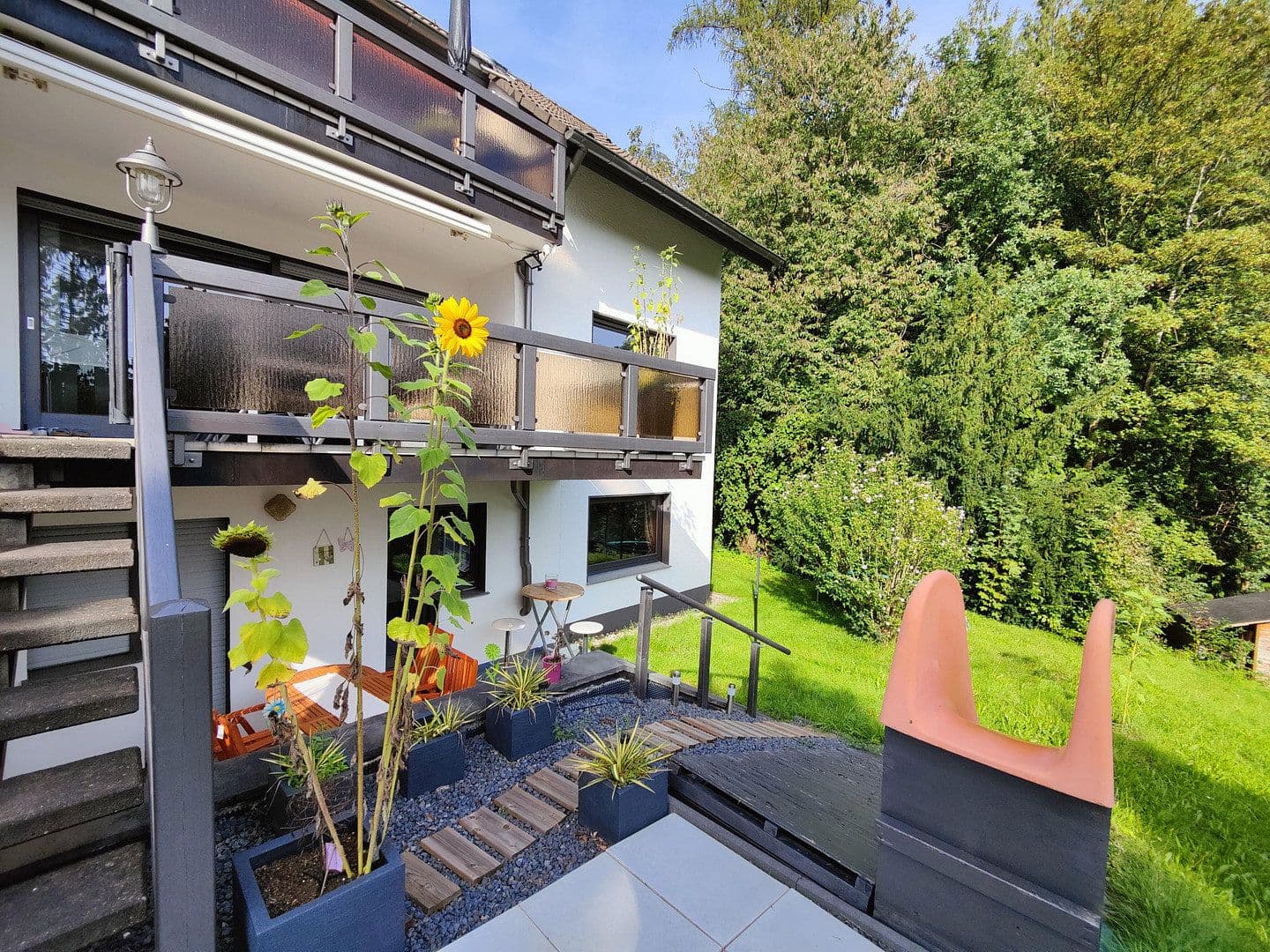 Prodej domu 328 m², pozemek 1.054 m², Remscheid, Severní Porýní-Vestfálsko Prodej domu 328 m², pozemek 1.054 m², Remscheid, Severní Porýní-Vestfálsko