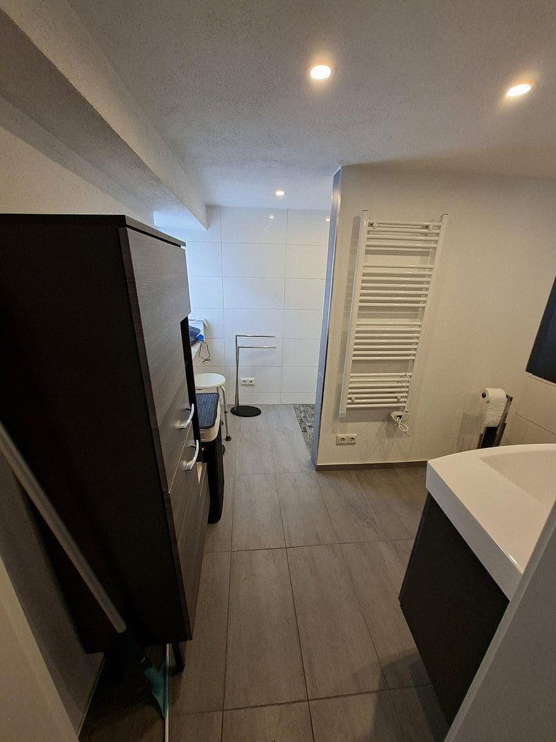 Prodej domu 140 m², pozemek 306 m², Stadtallendorf, Hessen Prodej domu 140 m², pozemek 306 m², Stadtallendorf, Hessen