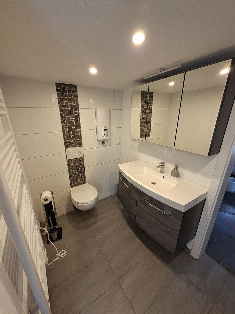 Prodej domu 140 m², pozemek 306 m², Stadtallendorf, Hessen Prodej domu 140 m², pozemek 306 m², Stadtallendorf, Hessen
