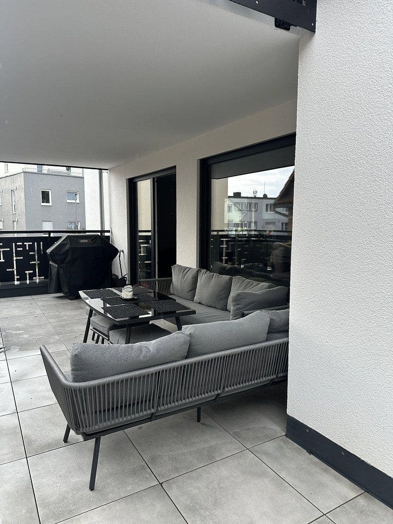 Pronájem bytu 4+kk 106 m², Feuerbacher Straße 20, Leonberg, Bádensko-Württembersko Pronájem bytu 4+kk 106 m², Feuerbacher Straße 20, Leonberg, Bádensko-Württembersko