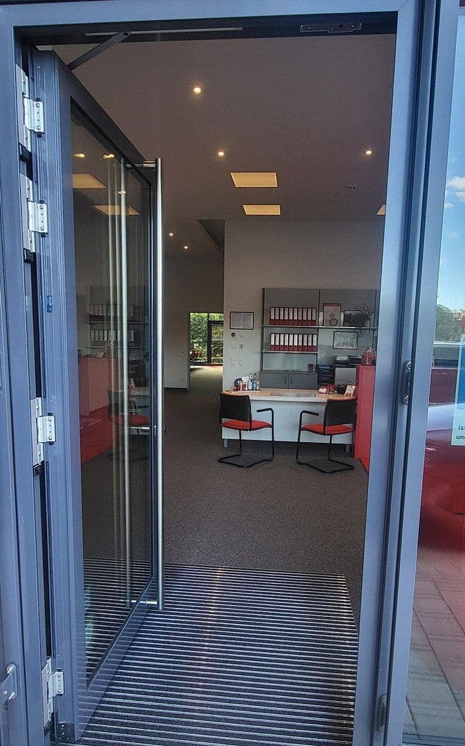 Pronájem nebytového prostoru 52 m², Hofer Straße 10, München, Bavorsko Pronájem nebytového prostoru 52 m², Hofer Straße 10, München, Bavorsko