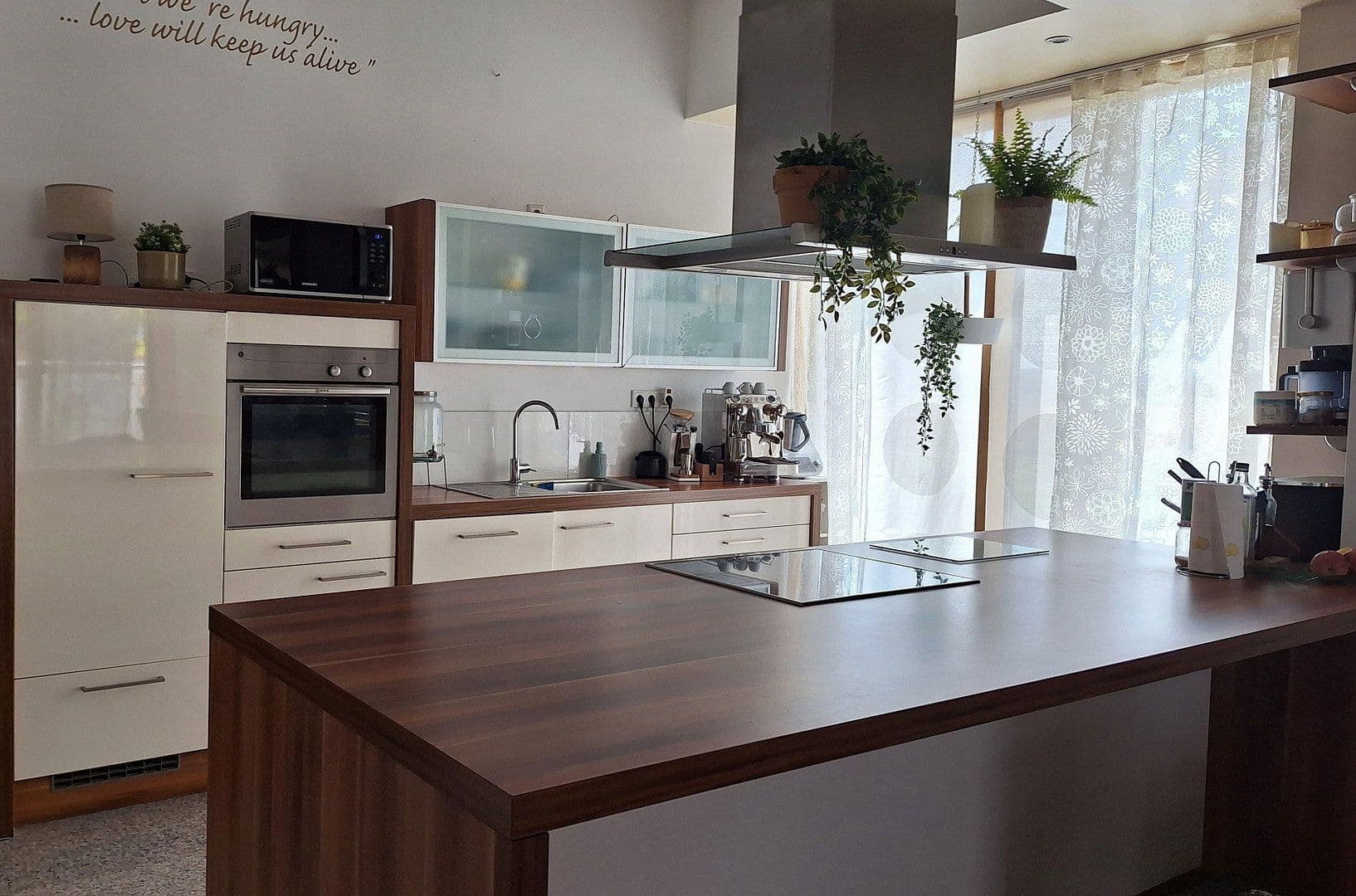 Pronájem bytu 3+1 105 m², Weizenweg 2, Barbing, Bavorsko Pronájem bytu 3+1 105 m², Weizenweg 2, Barbing, Bavorsko