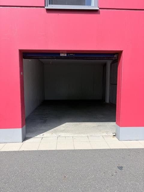 Pronájem nebytového prostoru 37 m², Schweinauer Hauptstraße 72, Nürnberg, Bavorsko Pronájem nebytového prostoru 37 m², Schweinauer Hauptstraße 72, Nürnberg, Bavorsko