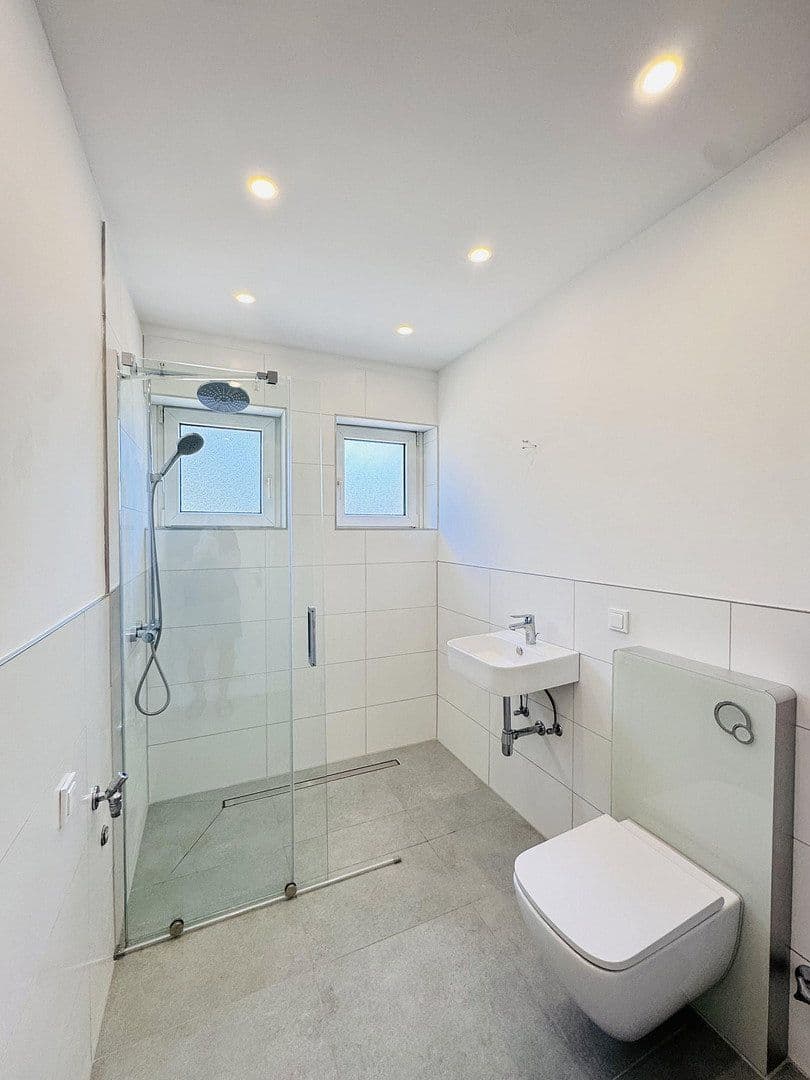 Prodej bytu 3+1 84 m², Georgh-Herwegh-Straße 28, Ludwigshafen am Rhein, Porýní-Falc Prodej bytu 3+1 84 m², Georgh-Herwegh-Straße 28, Ludwigshafen am Rhein, Porýní-Falc