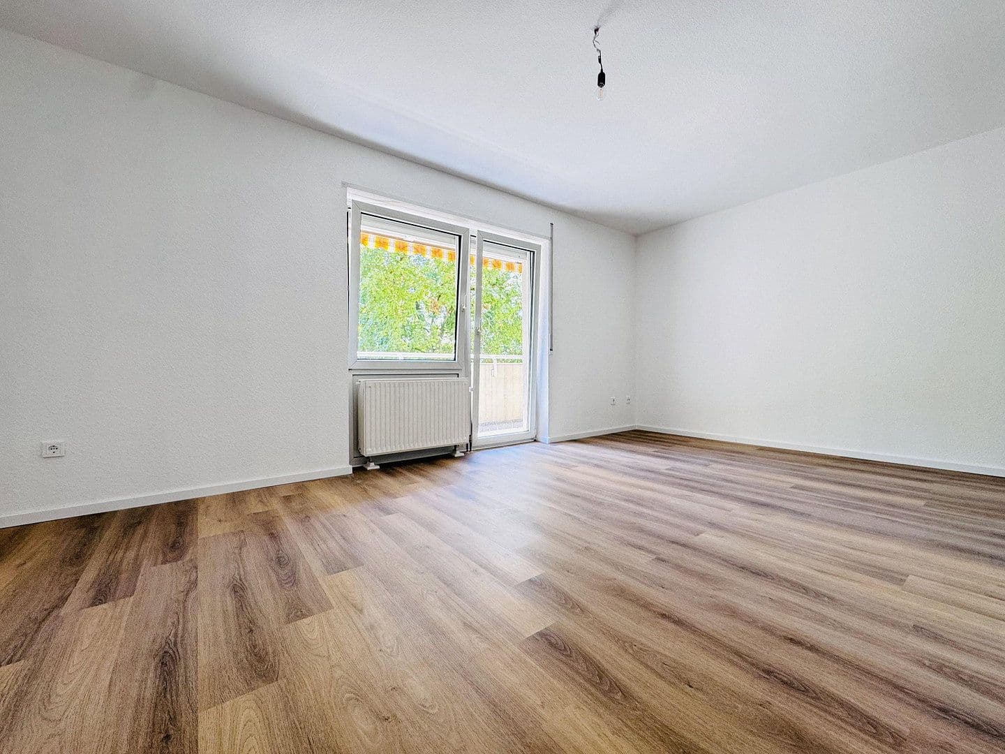 Prodej bytu 3+1 84 m², Georgh-Herwegh-Straße 28, Ludwigshafen am Rhein, Porýní-Falc Prodej bytu 3+1 84 m², Georgh-Herwegh-Straße 28, Ludwigshafen am Rhein, Porýní-Falc