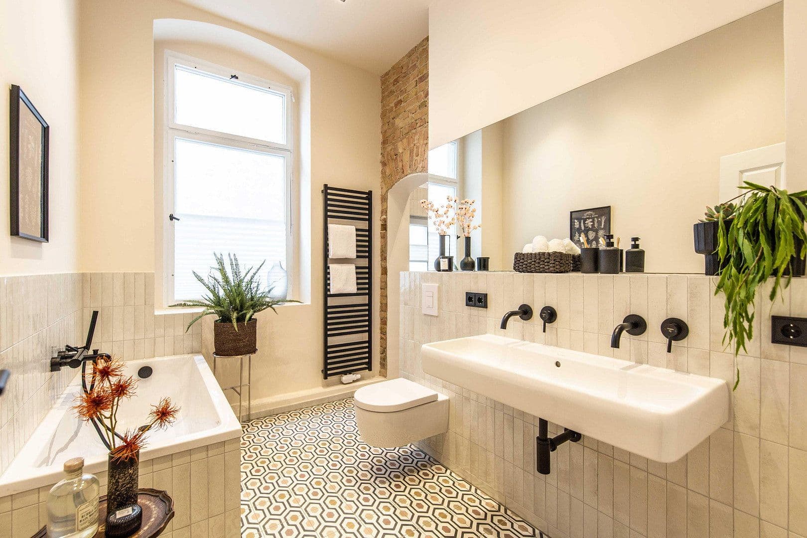 Prodej bytu 2+kk 65 m², Berlin, Berlín Prodej bytu 2+kk 65 m², Berlin, Berlín
