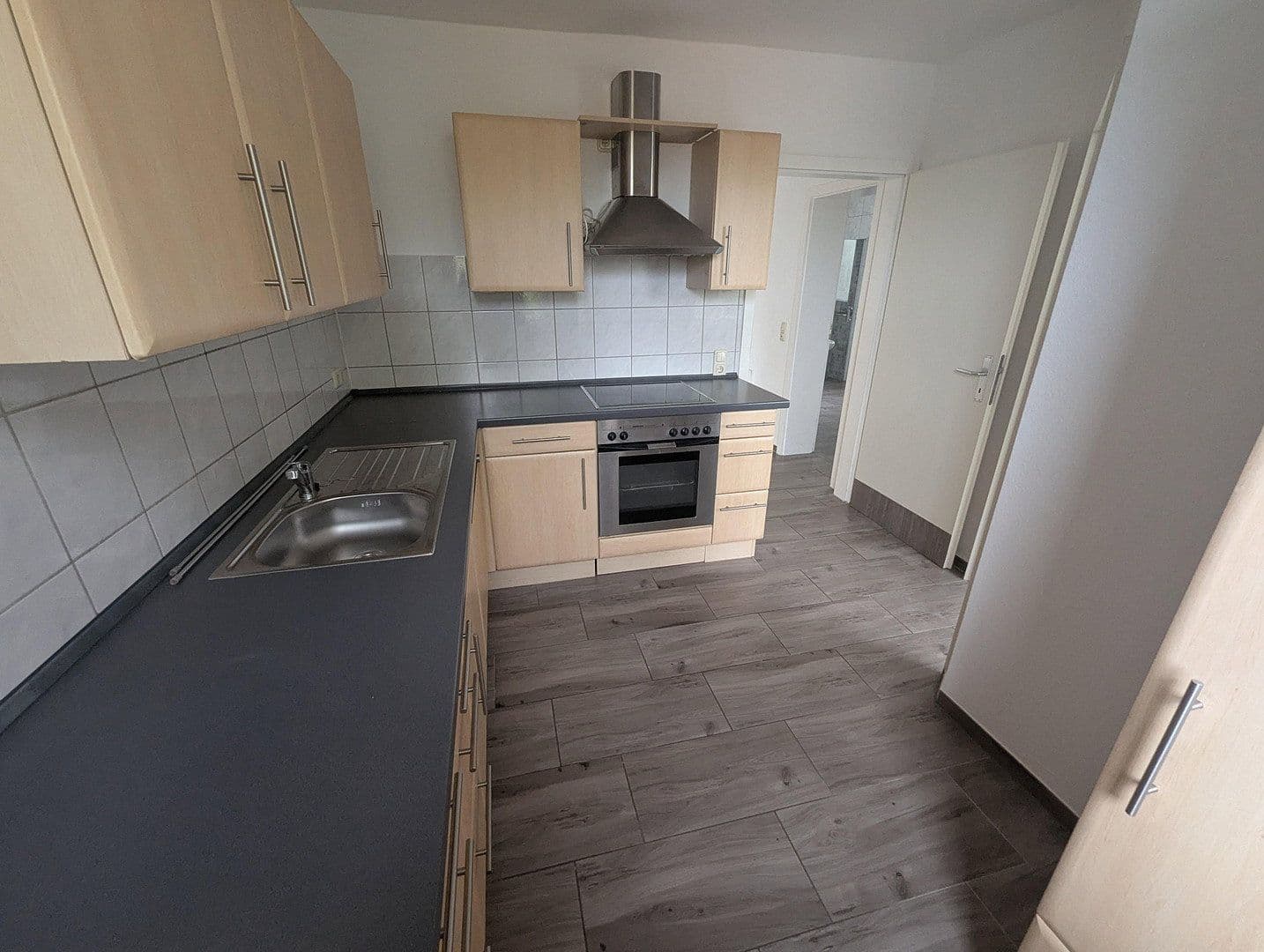 Pronájem bytu 3+1 82 m², Hammelburg, Bavorsko Pronájem bytu 3+1 82 m², Hammelburg, Bavorsko