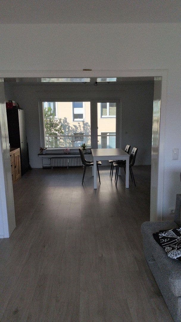 Pronájem bytu 3+kk 93 m², Moltkestraße 3, Hattingen, Severní Porýní-Vestfálsko Pronájem bytu 3+kk 93 m², Moltkestraße 3, Hattingen, Severní Porýní-Vestfálsko