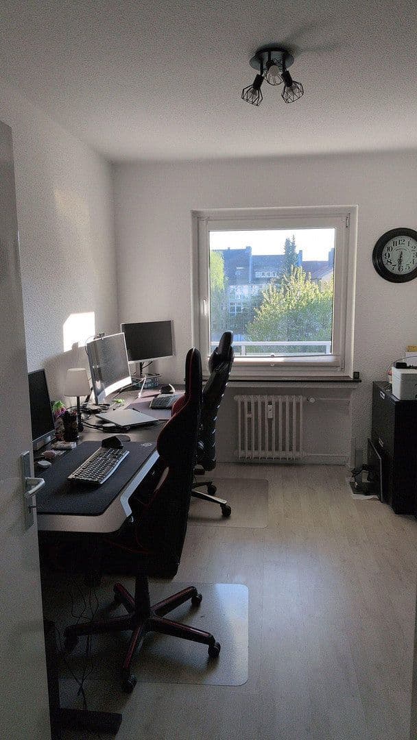 Pronájem bytu 3+kk 93 m², Moltkestraße 3, Hattingen, Severní Porýní-Vestfálsko Pronájem bytu 3+kk 93 m², Moltkestraße 3, Hattingen, Severní Porýní-Vestfálsko