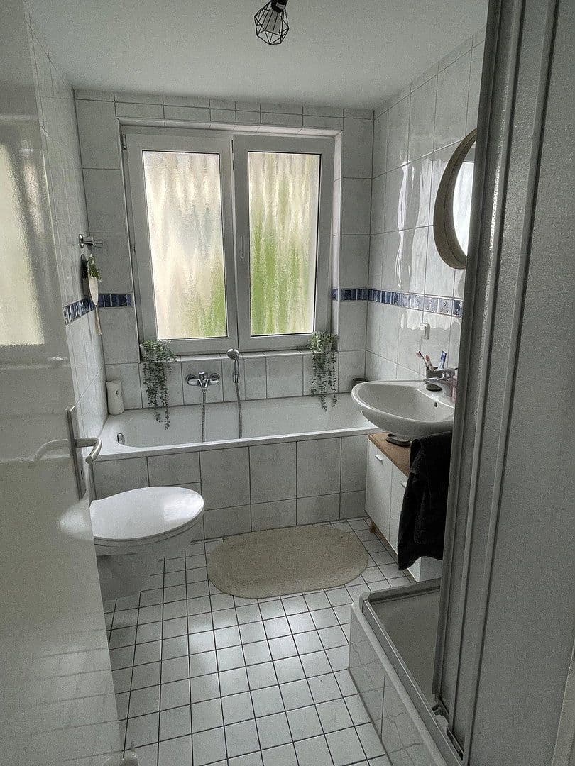 Pronájem bytu 3+kk 93 m², Moltkestraße 3, Hattingen, Severní Porýní-Vestfálsko Pronájem bytu 3+kk 93 m², Moltkestraße 3, Hattingen, Severní Porýní-Vestfálsko