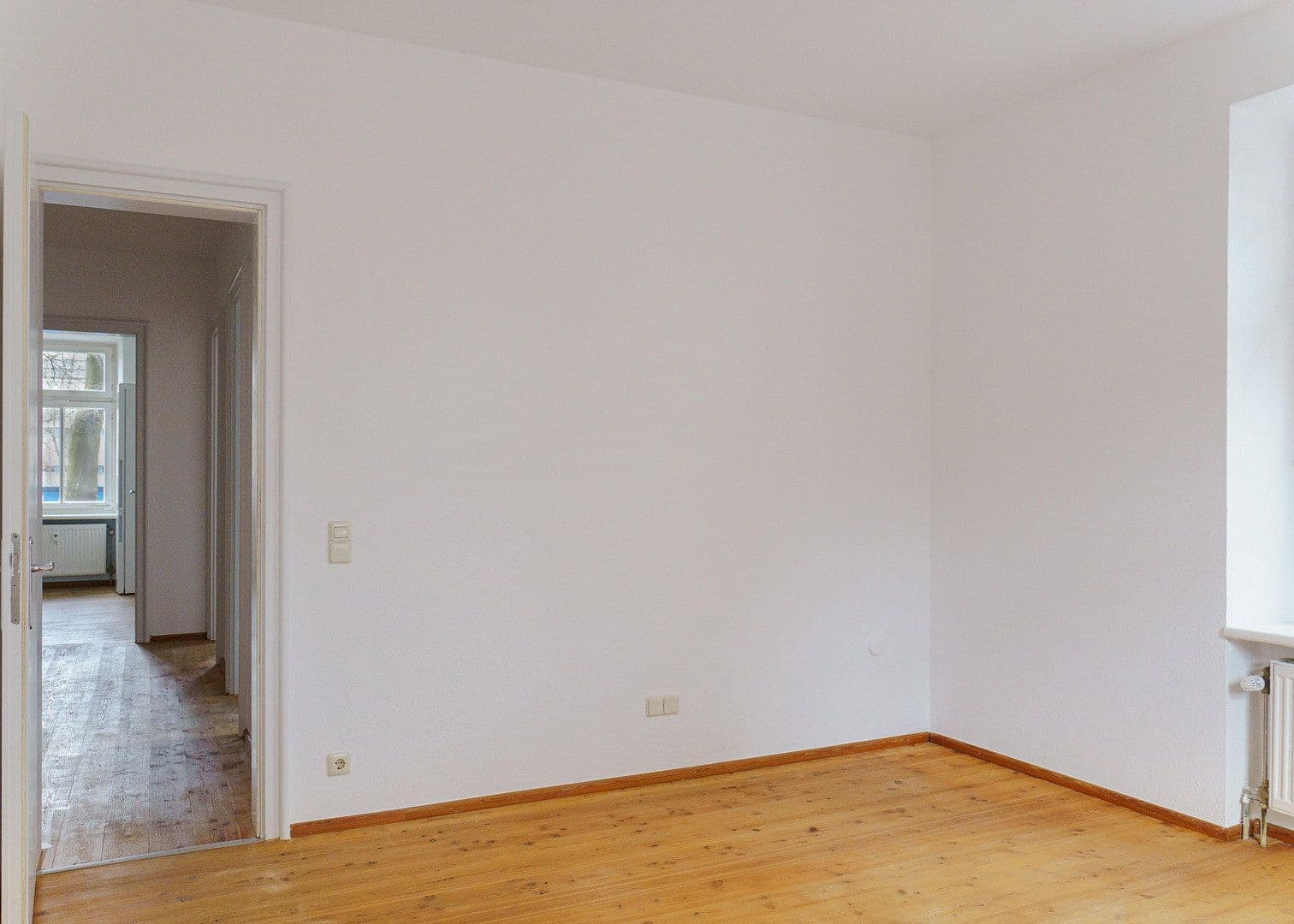 Pronájem bytu 3+1 77 m², Vogelmauer 45, Augsburg, Bavorsko Pronájem bytu 3+1 77 m², Vogelmauer 45, Augsburg, Bavorsko