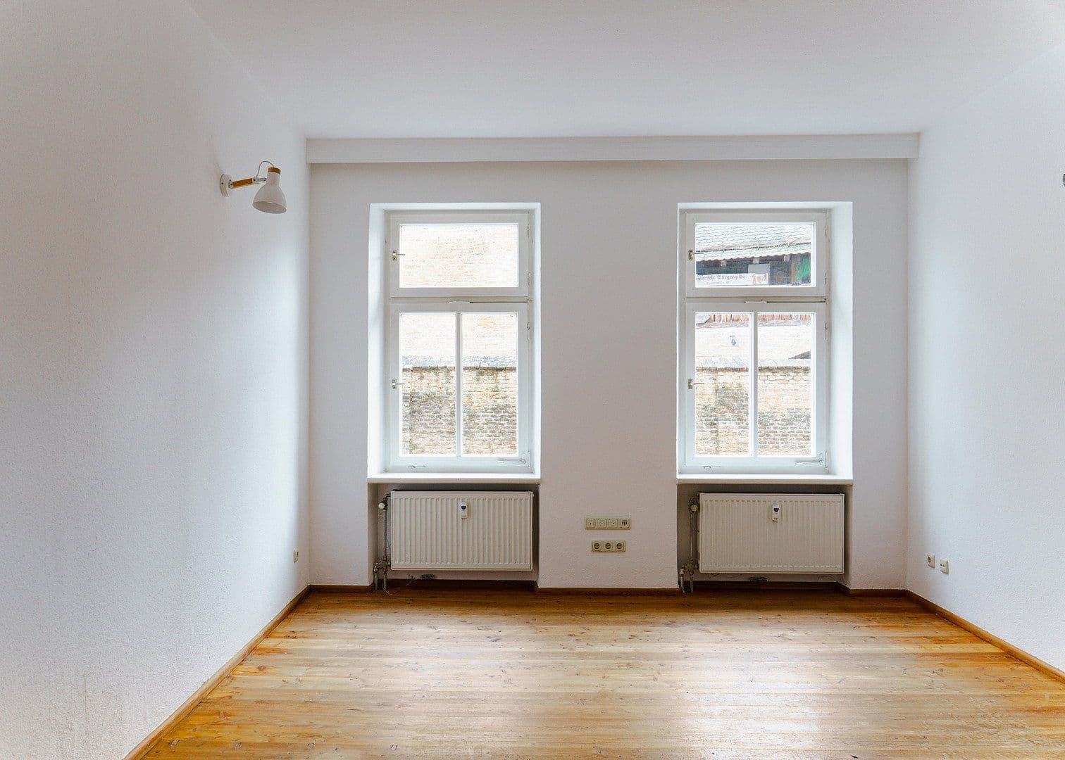 Pronájem bytu 3+1 77 m², Vogelmauer 45, Augsburg, Bavorsko Pronájem bytu 3+1 77 m², Vogelmauer 45, Augsburg, Bavorsko