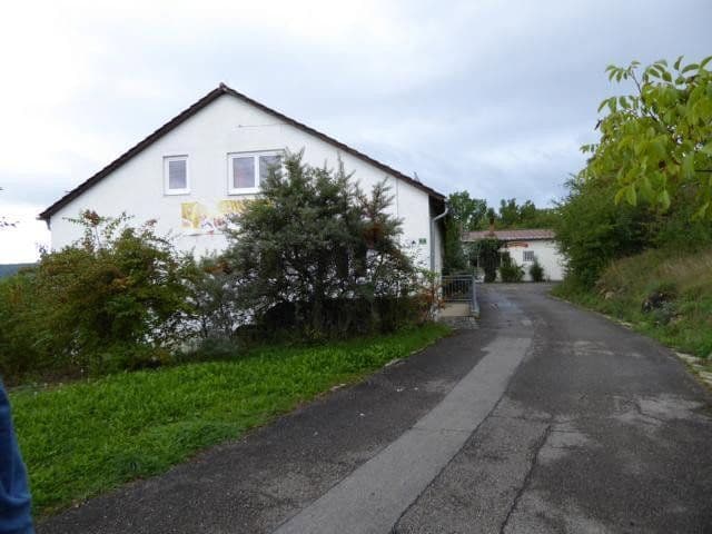 Pronájem bytu 1.600 m², Kornblumenweg 1, Ihrlerstein, Bavorsko Pronájem bytu 1.600 m², Kornblumenweg 1, Ihrlerstein, Bavorsko
