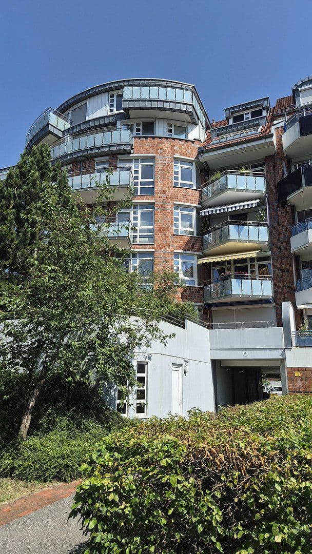 Pronájem bytu 3+1 81 m², Bremen, Bremen Pronájem bytu 3+1 81 m², Bremen, Bremen