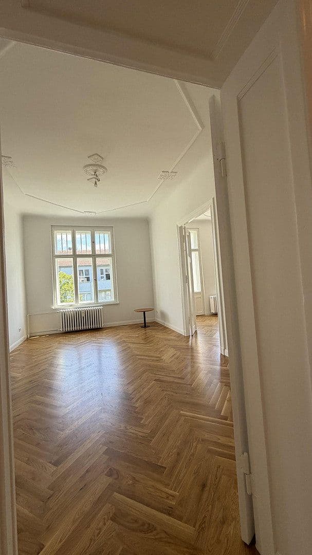 Pronájem bytu 3+1 99 m², Berlin, Berlín Pronájem bytu 3+1 99 m², Berlin, Berlín
