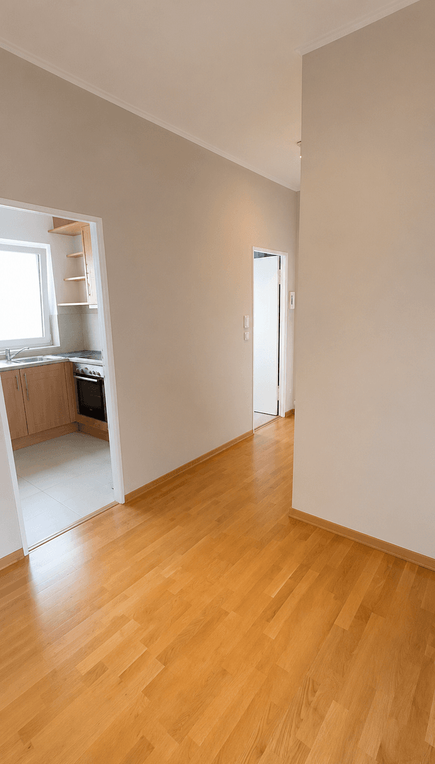 Prodej bytu 3+1 68 m², Damaschkestr. 6, Berlin, Berlín Prodej bytu 3+1 68 m², Damaschkestr. 6, Berlin, Berlín
