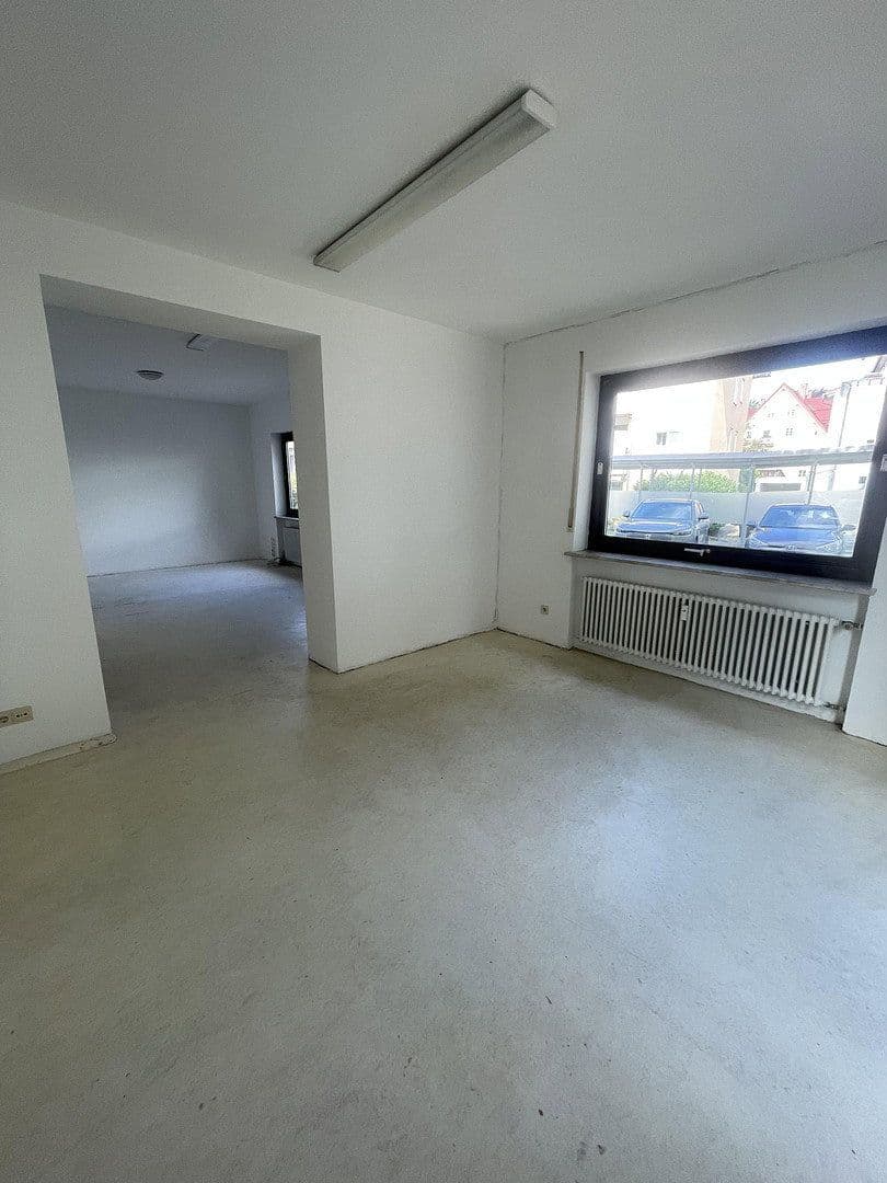 Pronájem nebytového prostoru 235 m², Grüntenstrasse 10, Sonthofen, Bavorsko Pronájem nebytového prostoru 235 m², Grüntenstrasse 10, Sonthofen, Bavorsko