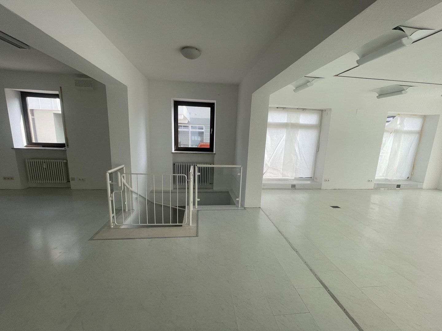 Pronájem nebytového prostoru 235 m², Grüntenstrasse 10, Sonthofen, Bavorsko Pronájem nebytového prostoru 235 m², Grüntenstrasse 10, Sonthofen, Bavorsko