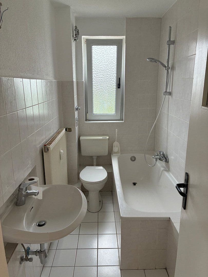 Pronájem bytu 3+1 55 m², Bremerhaven, Bremen Pronájem bytu 3+1 55 m², Bremerhaven, Bremen