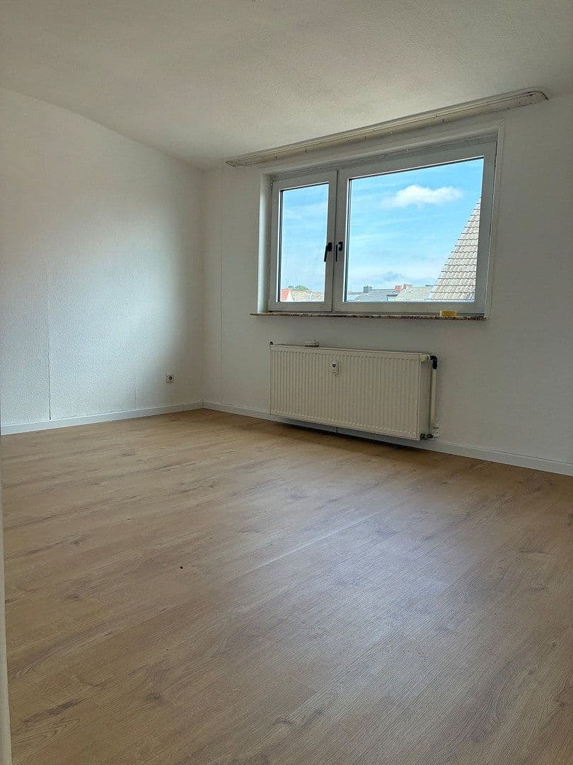 Pronájem bytu 3+1 55 m², Bremerhaven, Bremen Pronájem bytu 3+1 55 m², Bremerhaven, Bremen