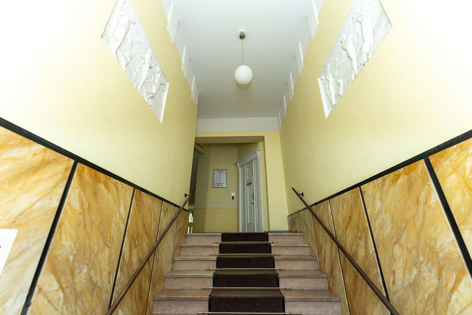 Prodej bytu 2+kk 67 m², Ortrudstrasse 5, Berlin, Berlín Prodej bytu 2+kk 67 m², Ortrudstrasse 5, Berlin, Berlín