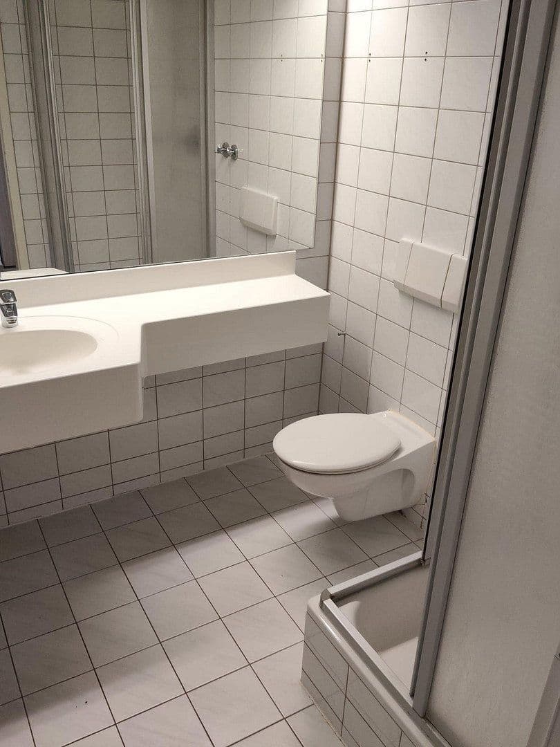 Pronájem bytu 1+1 30 m², Krakauer Straße 49, Markranstädt, Sasko Pronájem bytu 1+1 30 m², Krakauer Straße 49, Markranstädt, Sasko