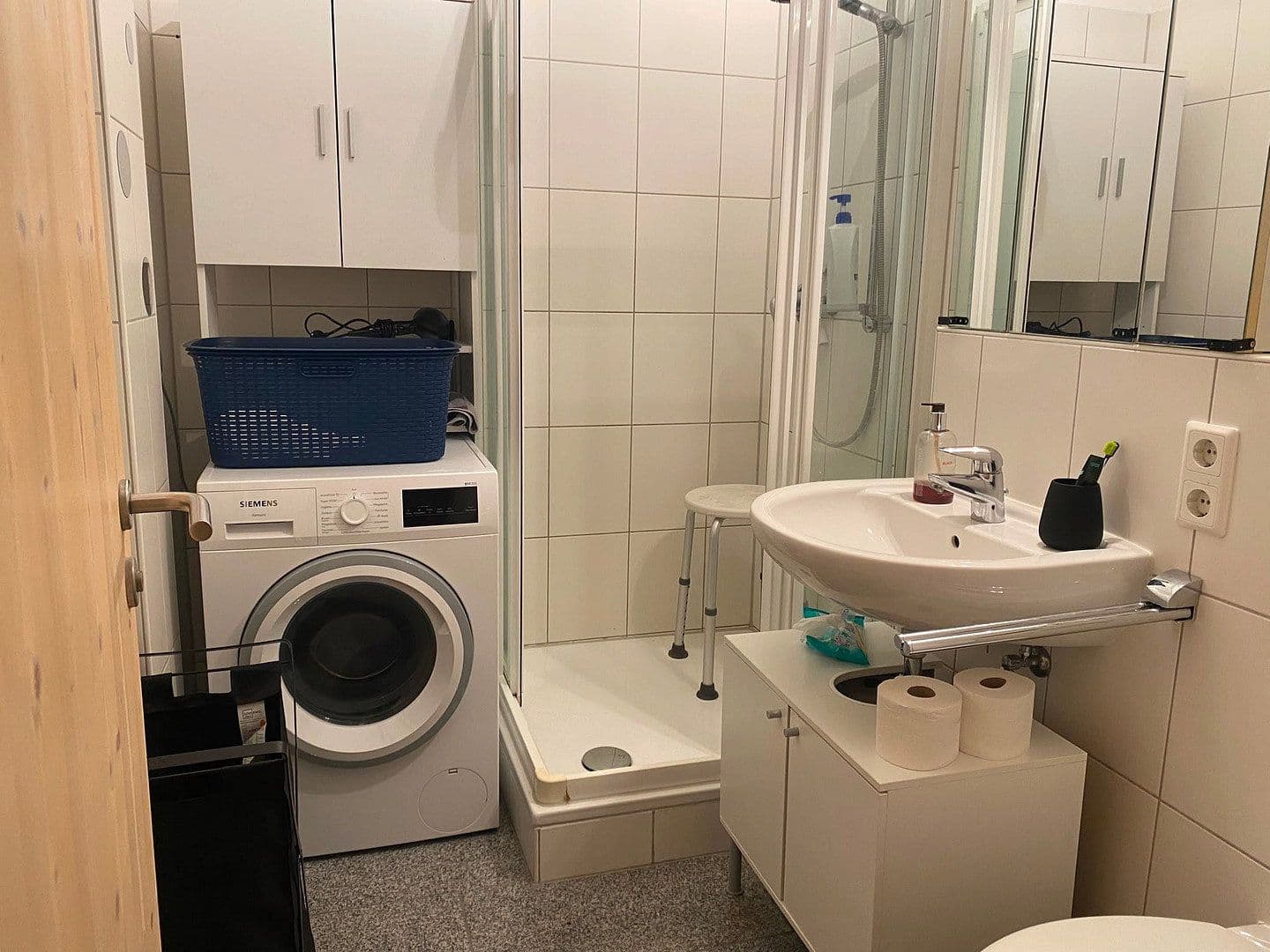 Pronájem bytu 1+1 48 m², 24c, Grafing bei München, Bavorsko Pronájem bytu 1+1 48 m², 24c, Grafing bei München, Bavorsko