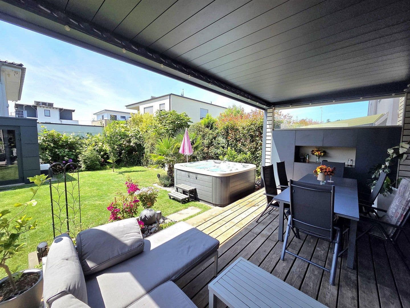 Prodej domu 128 m², pozemek 270 m², Merkurweg 6, Pulheim, Severní Porýní-Vestfálsko Prodej domu 128 m², pozemek 270 m², Merkurweg 6, Pulheim, Severní Porýní-Vestfálsko