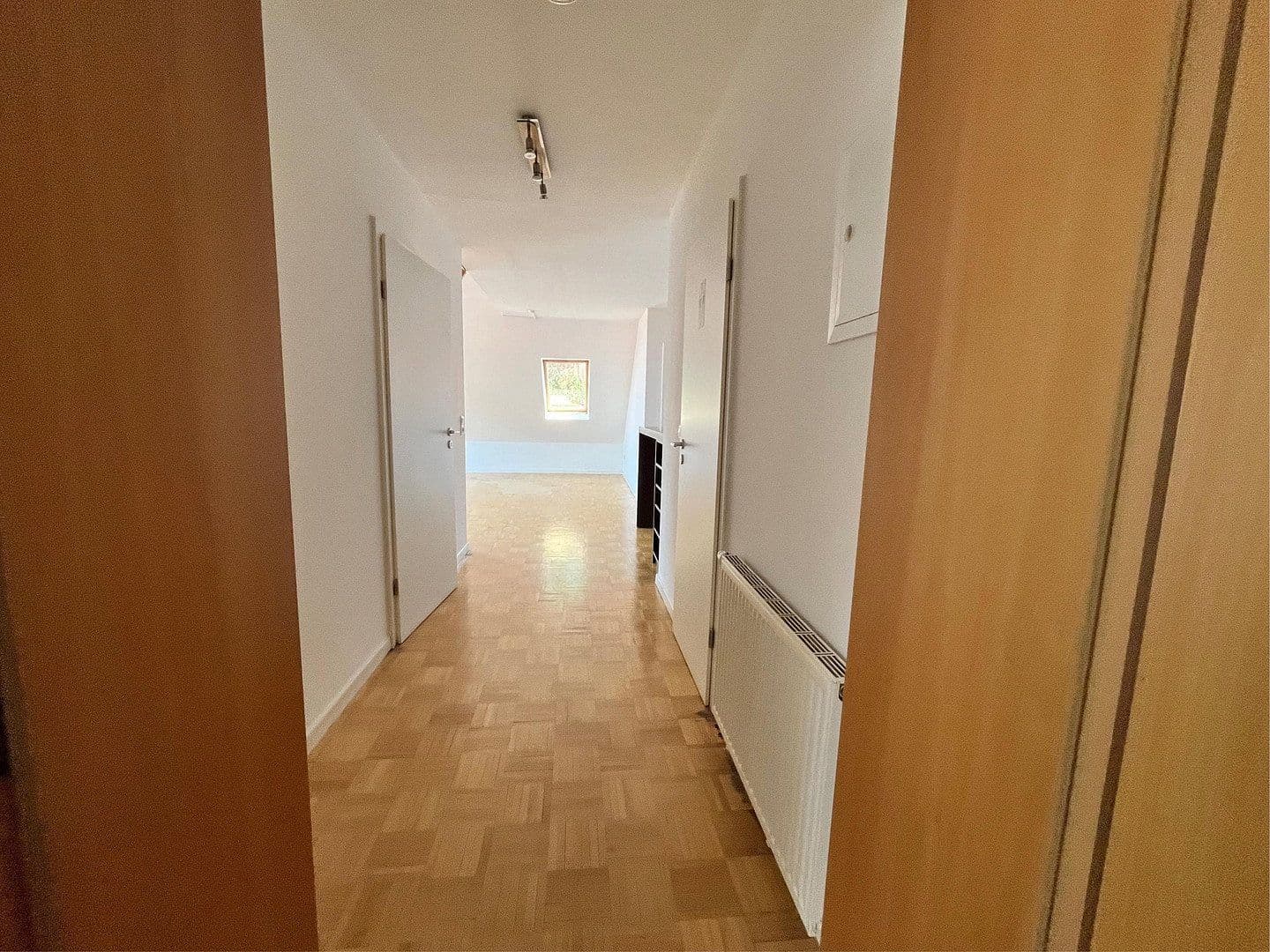 Prodej bytu 3+1 59 m², Hauptstraße 14a, Wiefelstede, Dolní Sasko Prodej bytu 3+1 59 m², Hauptstraße 14a, Wiefelstede, Dolní Sasko