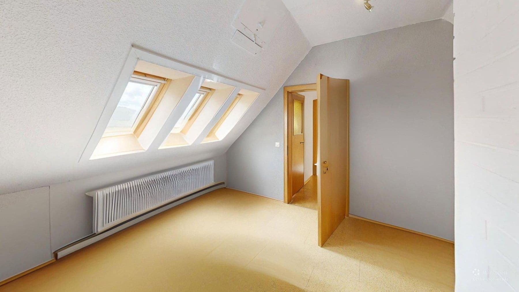 Prodej domu 160 m², pozemek 193 m², Briloner Straße 17, Warburg, Severní Porýní-Vestfálsko Prodej domu 160 m², pozemek 193 m², Briloner Straße 17, Warburg, Severní Porýní-Vestfálsko