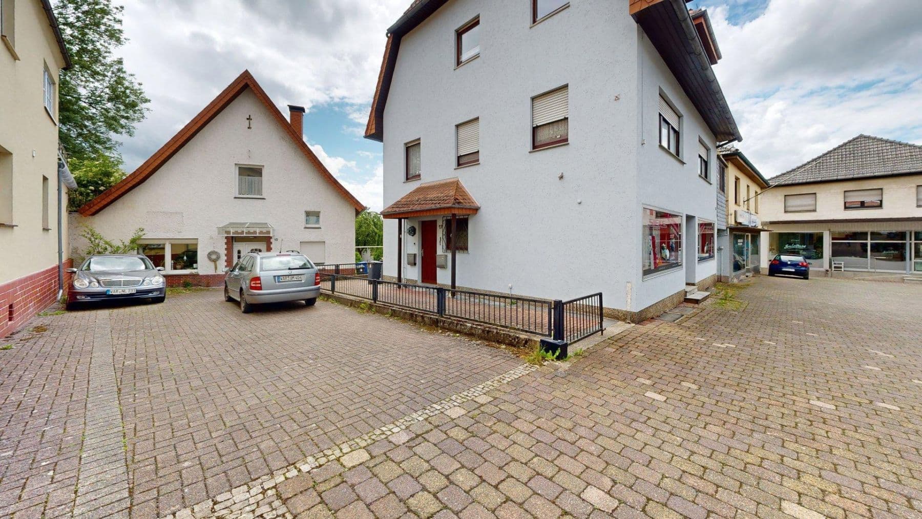 Prodej domu 160 m², pozemek 193 m², Briloner Straße 17, Warburg, Severní Porýní-Vestfálsko Prodej domu 160 m², pozemek 193 m², Briloner Straße 17, Warburg, Severní Porýní-Vestfálsko