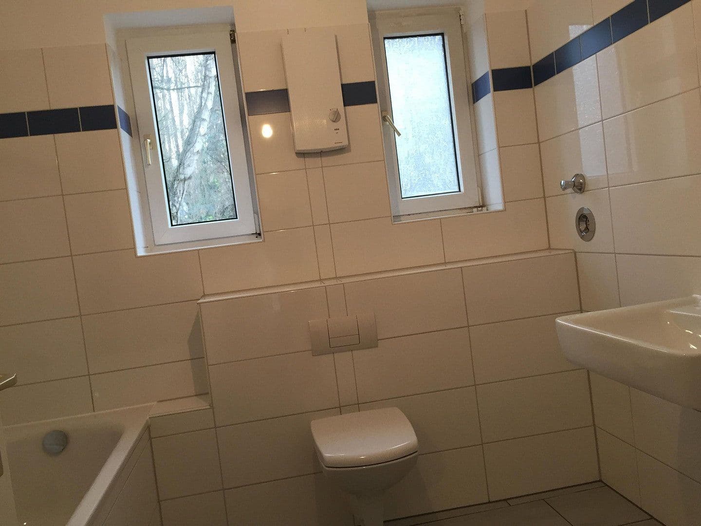 Pronájem bytu 1+1 43 m², Robert-Koch-Straße 8, Leverkusen, Severní Porýní-Vestfálsko Pronájem bytu 1+1 43 m², Robert-Koch-Straße 8, Leverkusen, Severní Porýní-Vestfálsko