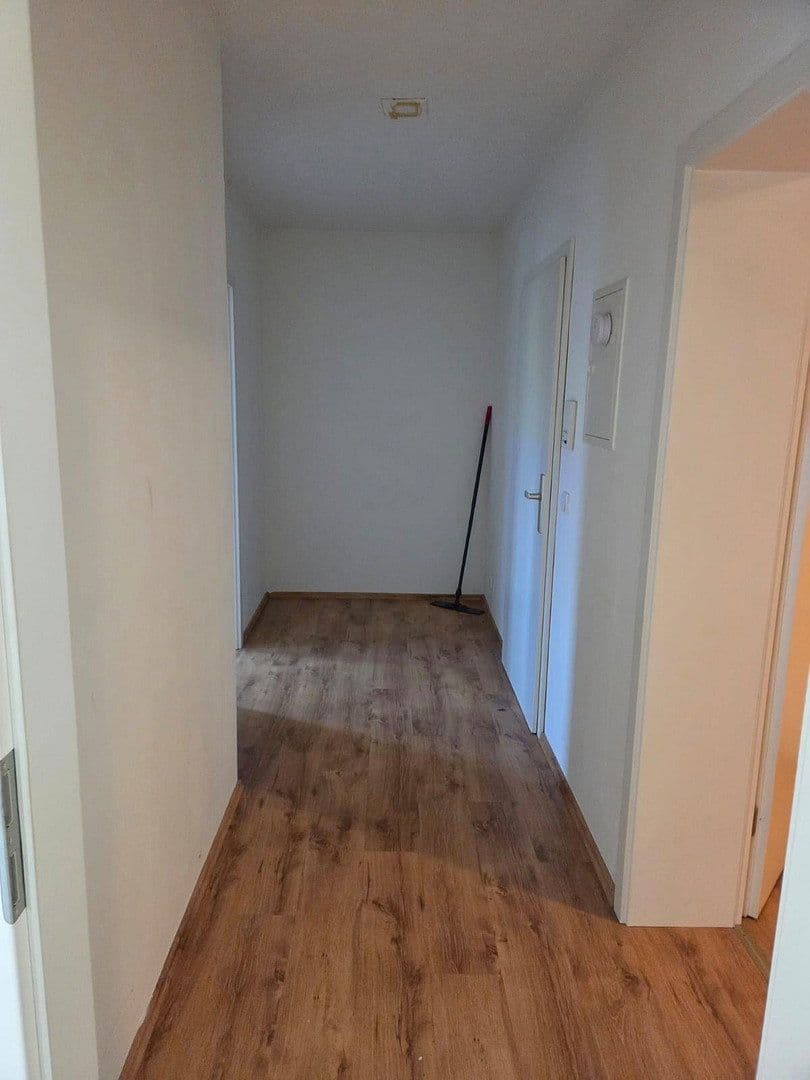 Pronájem bytu 1+1 43 m², Robert-Koch-Straße 8, Leverkusen, Severní Porýní-Vestfálsko Pronájem bytu 1+1 43 m², Robert-Koch-Straße 8, Leverkusen, Severní Porýní-Vestfálsko