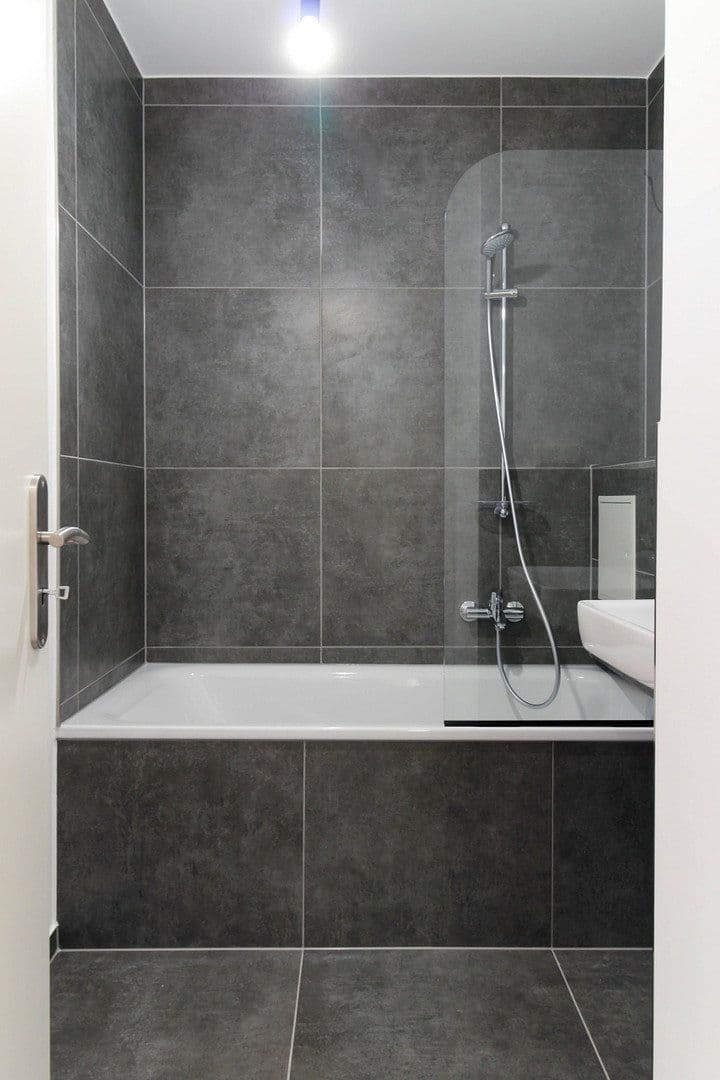 Pronájem bytu 3+1 78 m², Ulm, Bádensko-Württembersko Pronájem bytu 3+1 78 m², Ulm, Bádensko-Württembersko