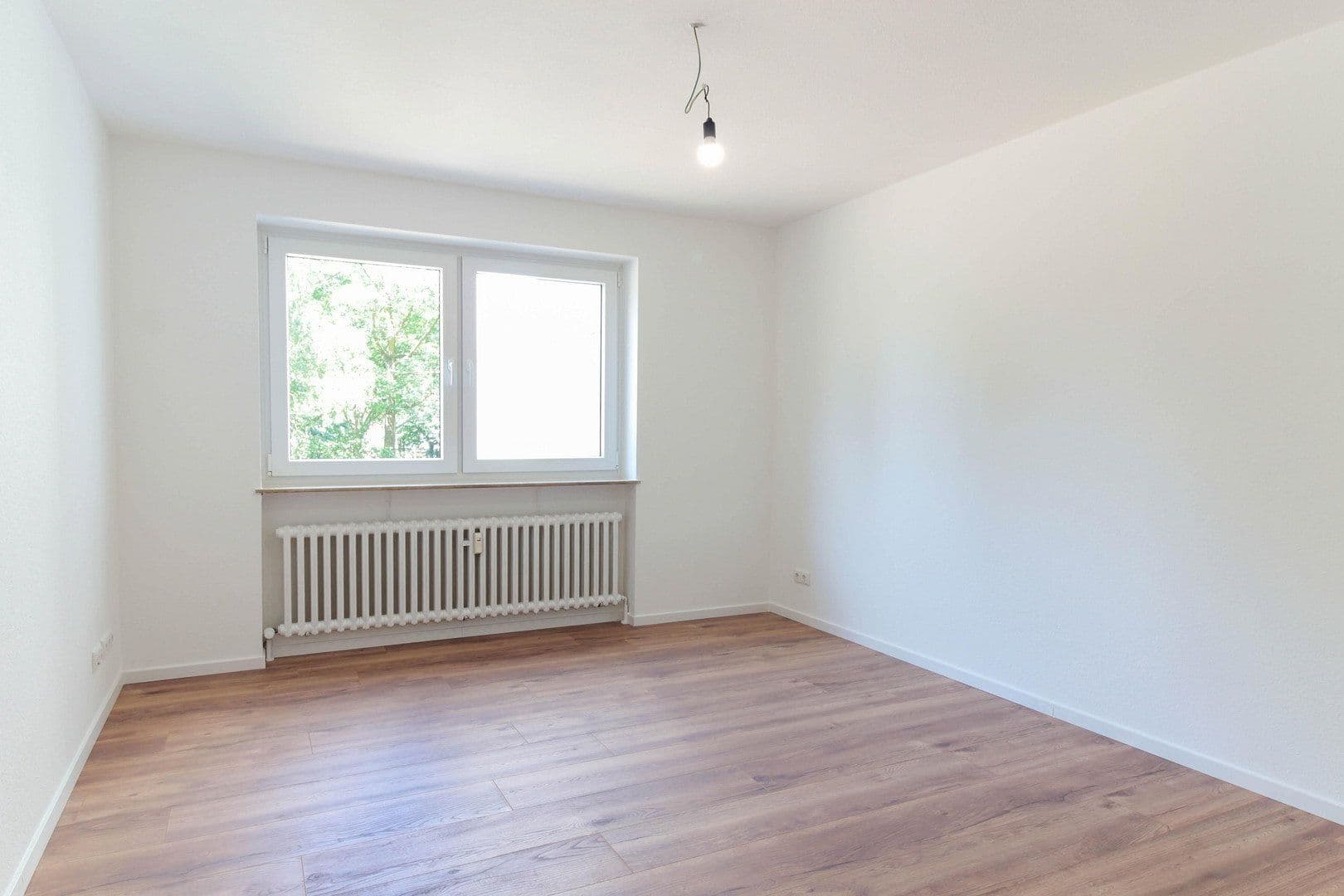 Pronájem bytu 3+1 78 m², Ulm, Bádensko-Württembersko Pronájem bytu 3+1 78 m², Ulm, Bádensko-Württembersko