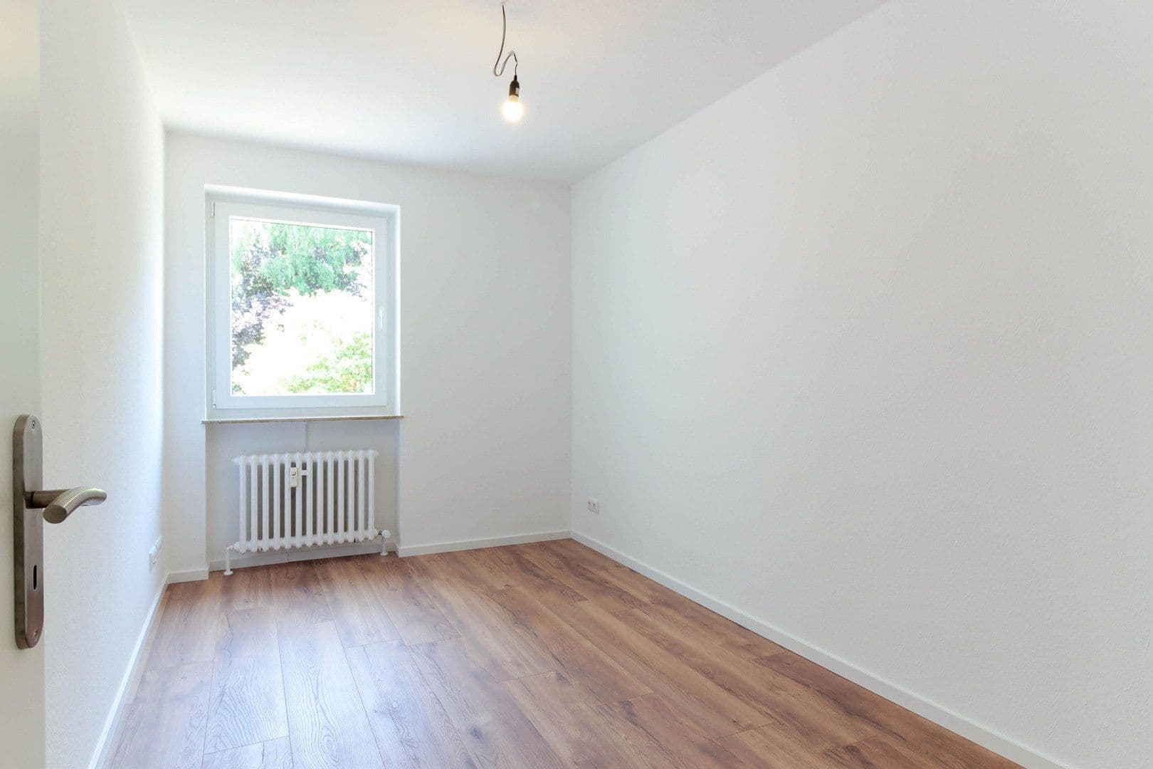 Pronájem bytu 3+1 78 m², Ulm, Bádensko-Württembersko Pronájem bytu 3+1 78 m², Ulm, Bádensko-Württembersko