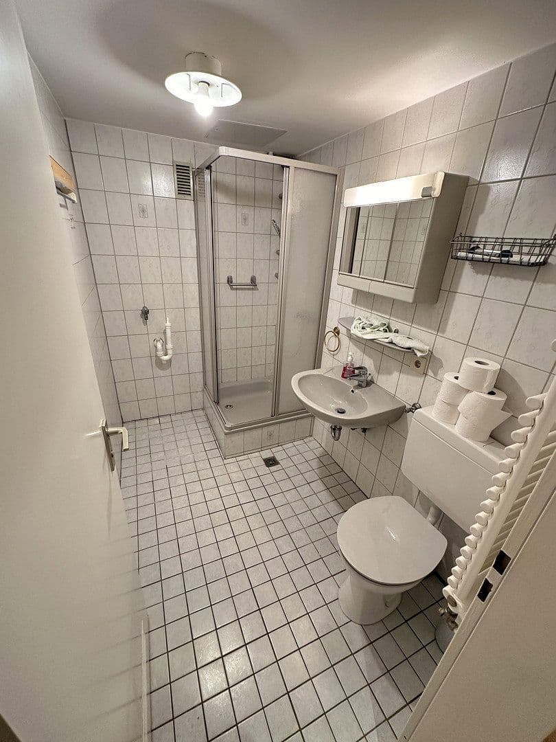 Pronájem bytu 1+1 42 m², Goethering 25, Grafing, Bavorsko Pronájem bytu 1+1 42 m², Goethering 25, Grafing, Bavorsko