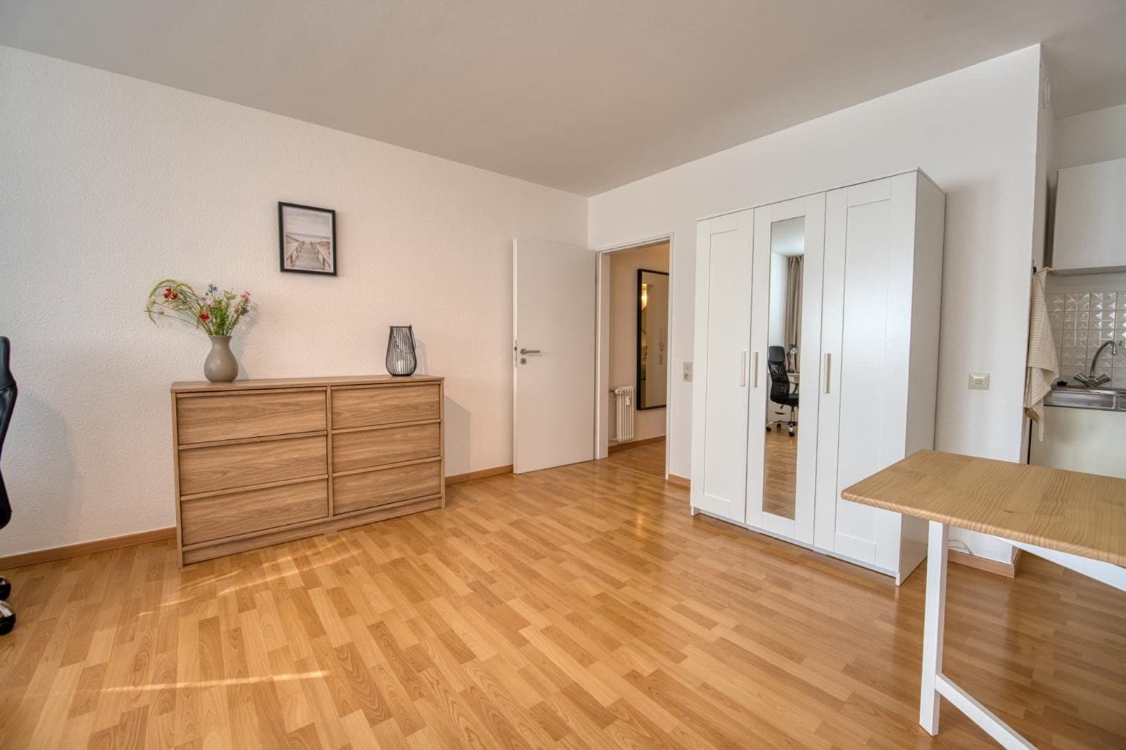 Pronájem bytu 1+1 28 m², Königswinterer Straße 154, Bonn, Severní Porýní-Vestfálsko Pronájem bytu 1+1 28 m², Königswinterer Straße 154, Bonn, Severní Porýní-Vestfálsko
