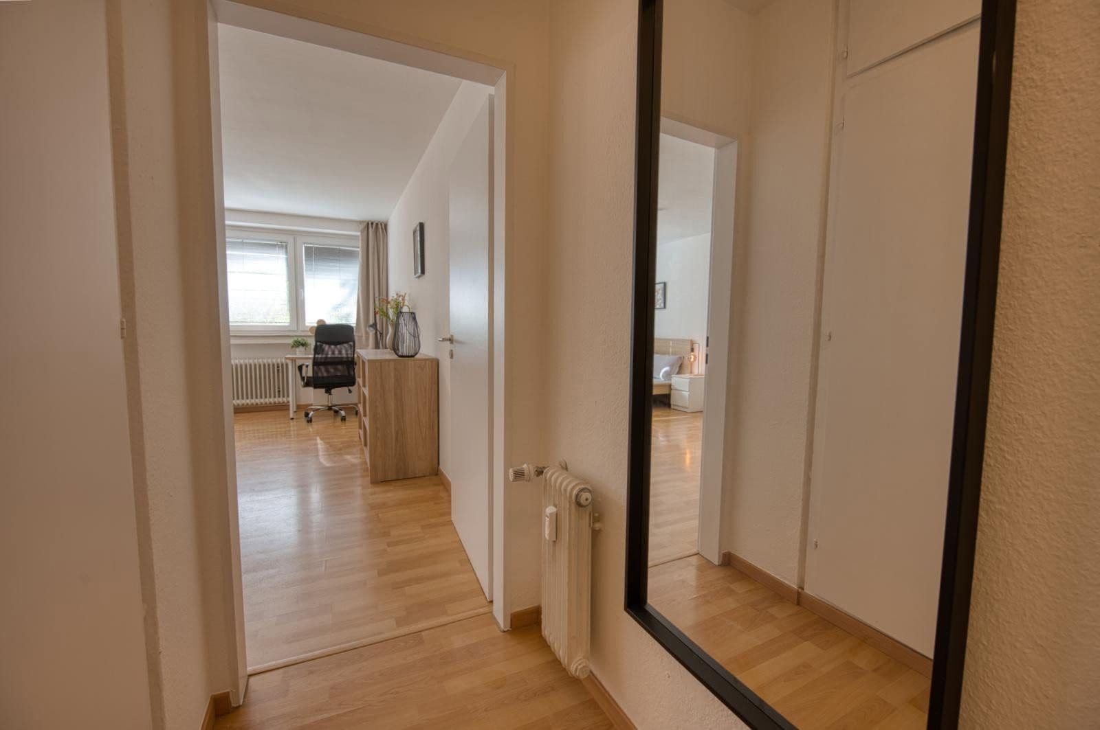 Pronájem bytu 1+1 28 m², Königswinterer Straße 154, Bonn, Severní Porýní-Vestfálsko Pronájem bytu 1+1 28 m², Königswinterer Straße 154, Bonn, Severní Porýní-Vestfálsko