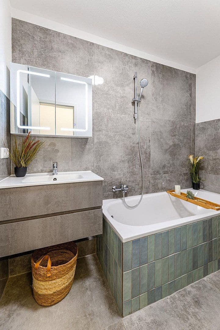 Prodej bytu 3+1 84 m², Germering, Bavorsko Prodej bytu 3+1 84 m², Germering, Bavorsko